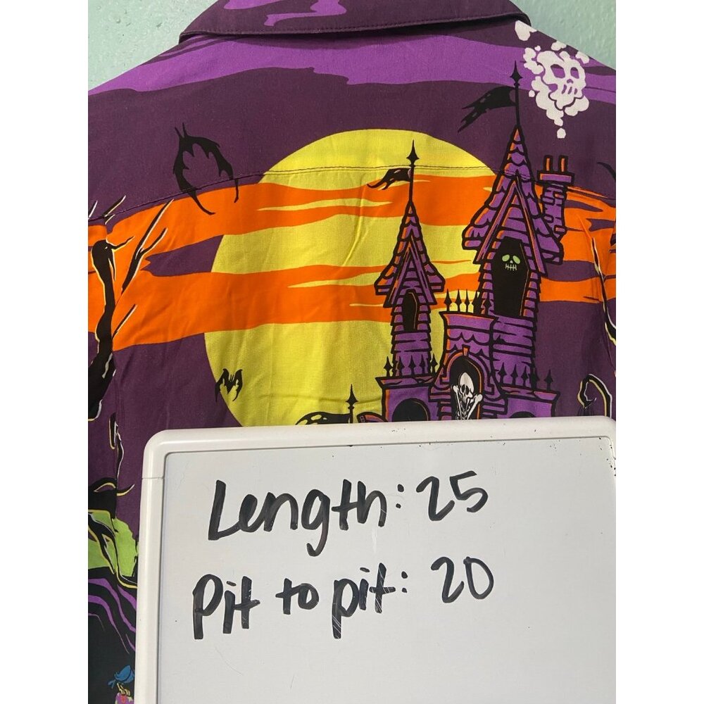 Disney Mickey's Pumpkin Patch Haunted House Ghost Button Up Shirt‎ Size XS - Picture 8 of 8